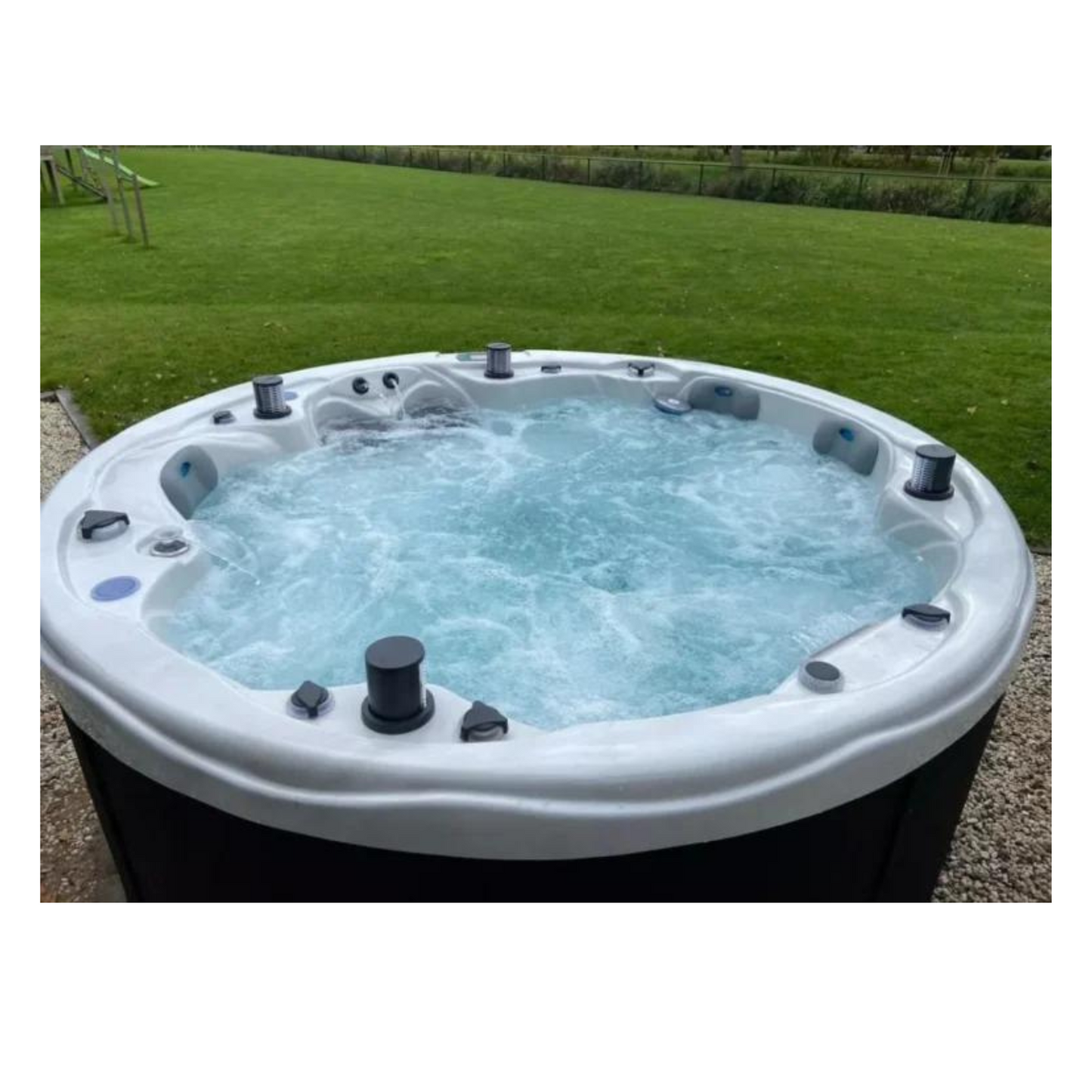Jacuzzi- Cosmos- Fox Spa