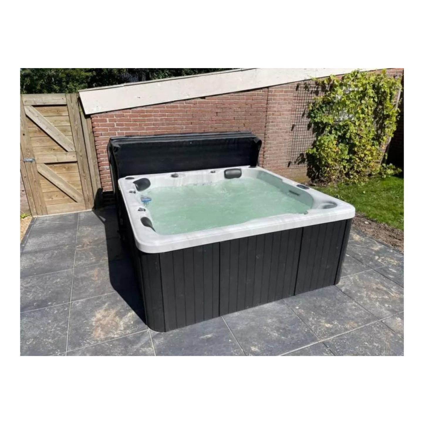 Jacuzzi- Goldline Spa - Sunspa
